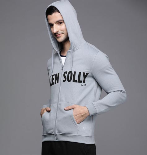 Men Grey Typography Printed Hooded Sweatshirt